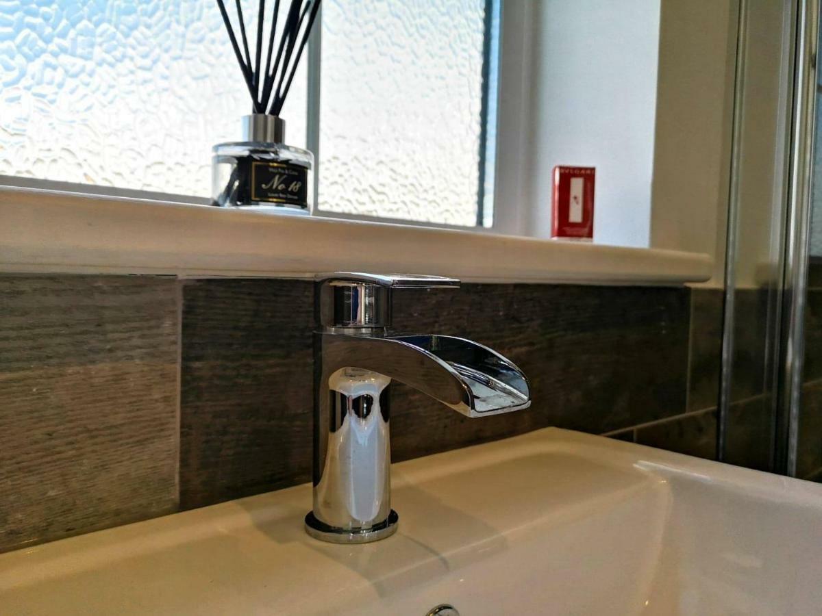 הוילה Guildford Town House מראה חיצוני תמונה